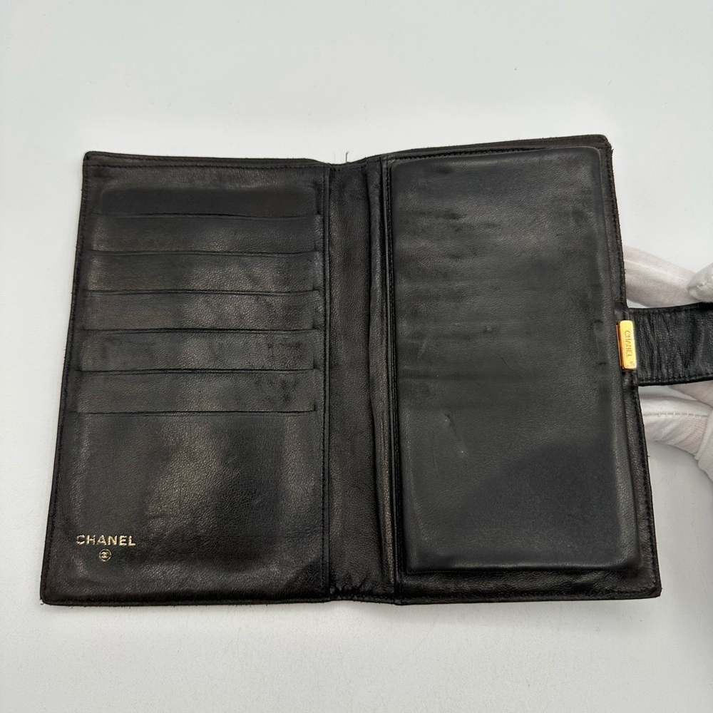 Chanel Large Interlocking Cc Wallet - image 4